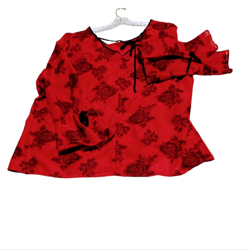 Ashley Stewart woman plus size 18/20 top red and black